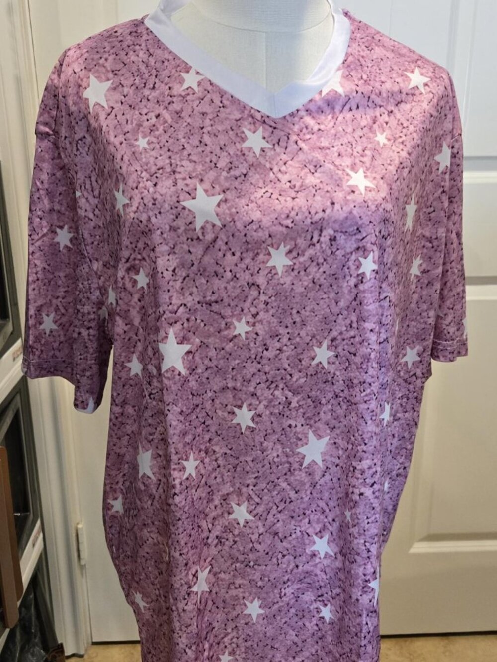 Y2K short Sleeve V-Neck Jersey Pink with White Stars V-Neck Size 2x